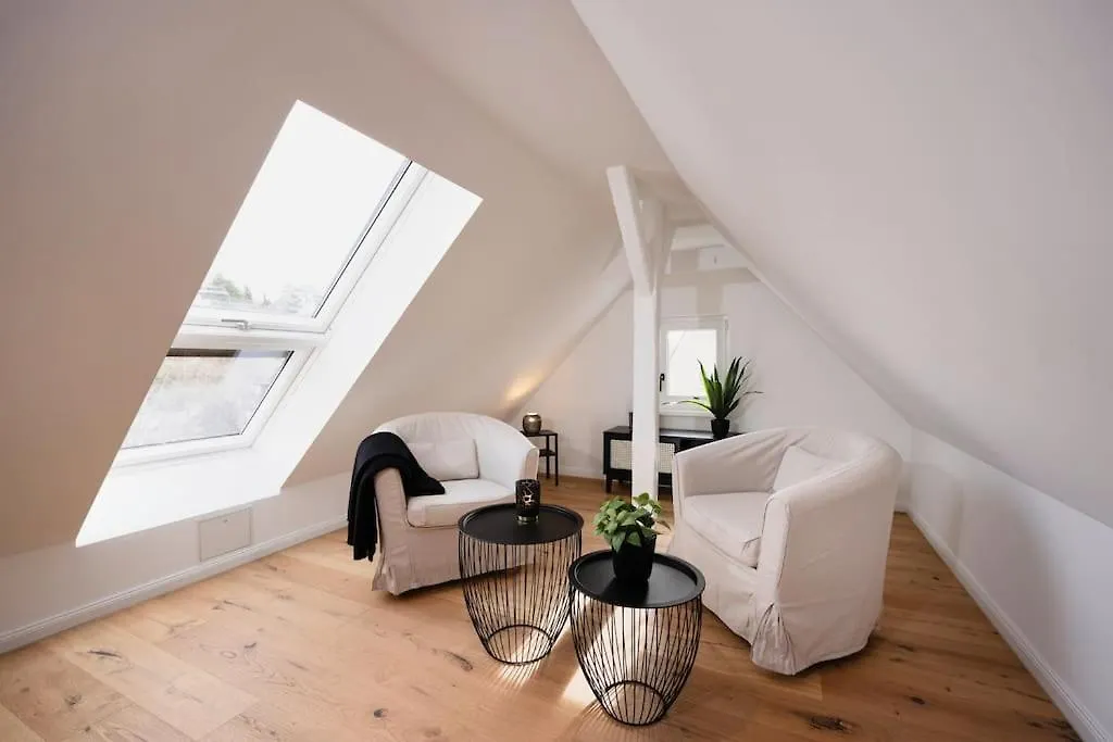 Galerie Apartment Zebra Suite Stuttgart Germany