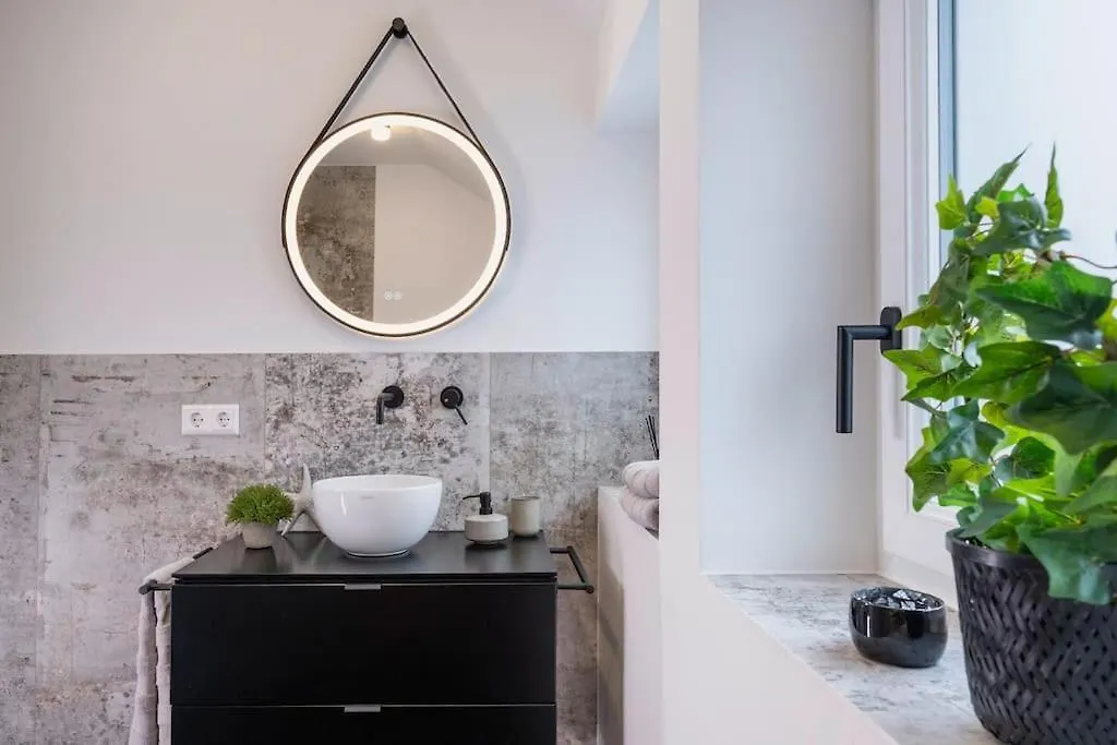 Galerie Apartment Zebra Suite Stuttgart