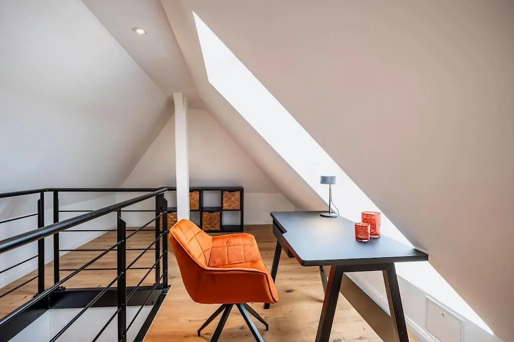 Galerie Apartment Zebra Suite Stuttgart
